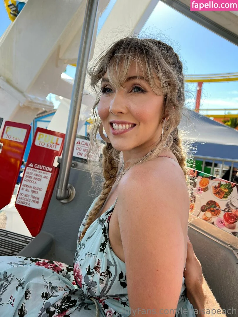 lenaisapeach / lenapaulxo Onlyfans Photo Gallery 