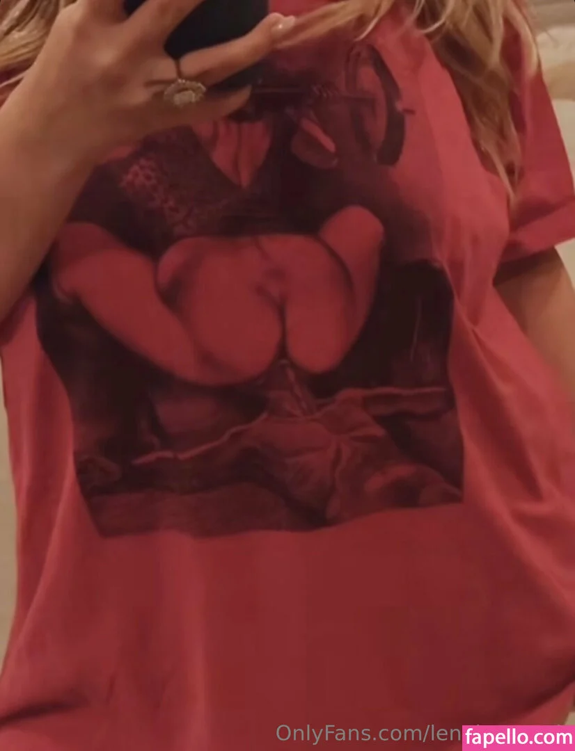 lenaisapeach / lenapaulxo Onlyfans Photo Gallery 