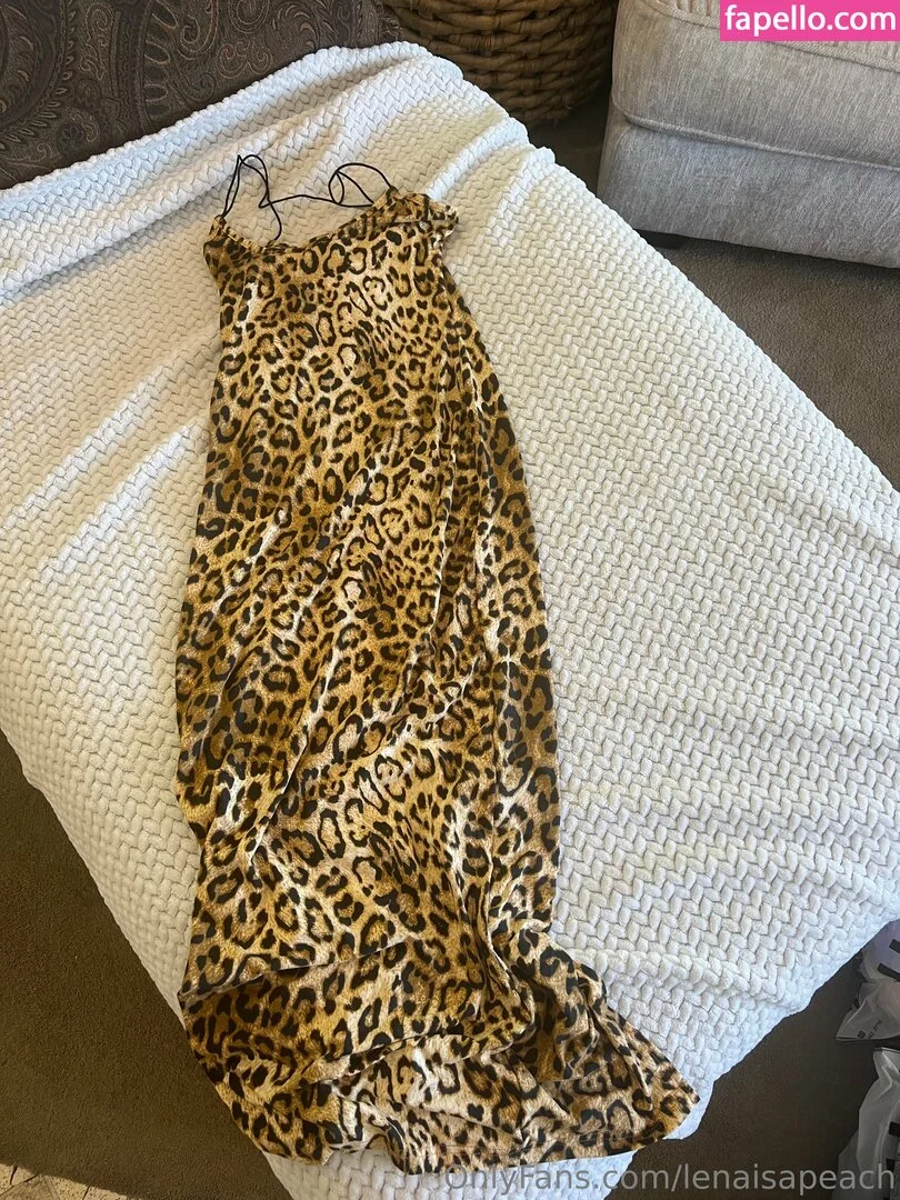 lenaisapeach / lenapaulxo Onlyfans Photo Gallery 