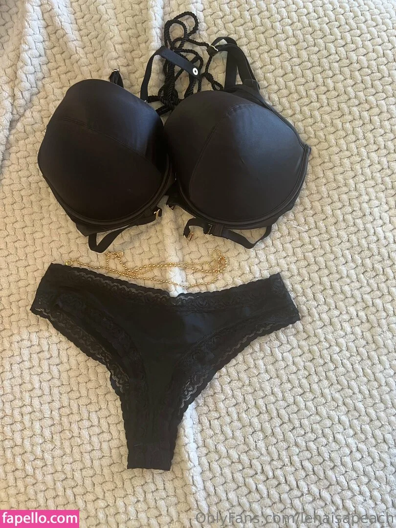 lenaisapeach / lenapaulxo Onlyfans Photo Gallery 