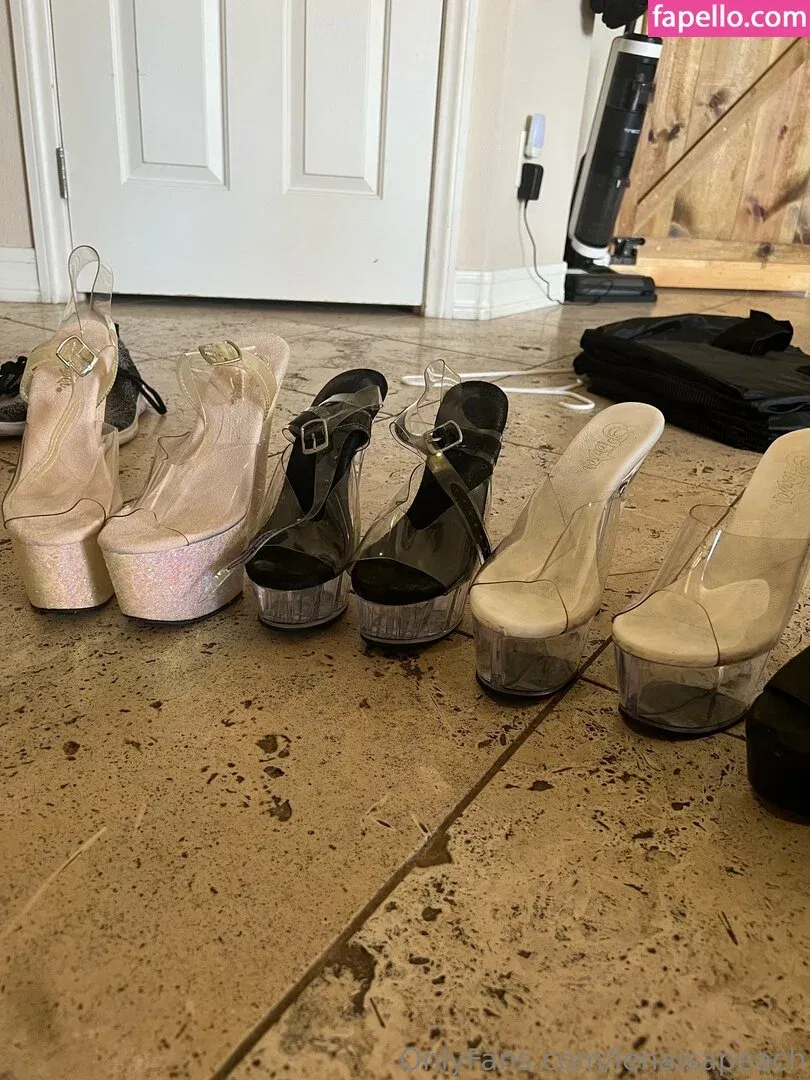 lenaisapeach / lenapaulxo Onlyfans Photo Gallery 