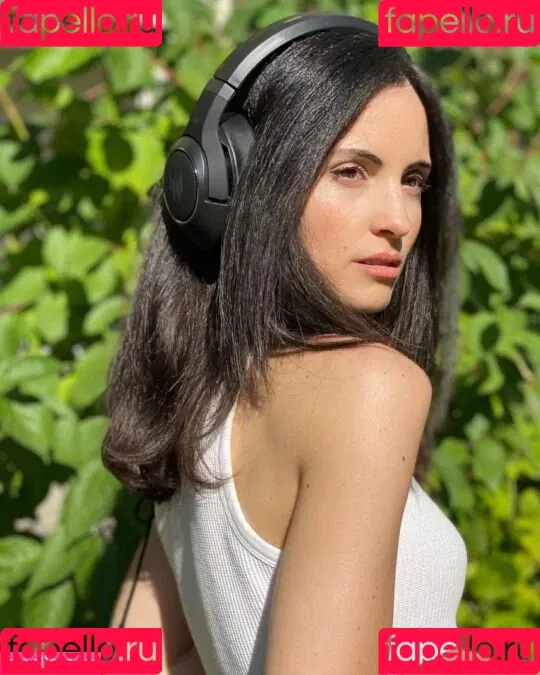 Kafkanya / danilacattani Onlyfans Photo Gallery 
