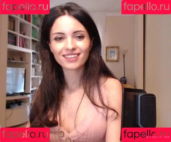Kafkanya / danilacattani Onlyfans Photo Gallery 