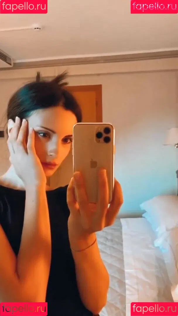 Kafkanya / danilacattani Onlyfans Photo Gallery 