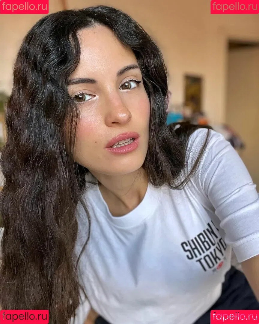 Kafkanya / danilacattani Onlyfans Photo Gallery 