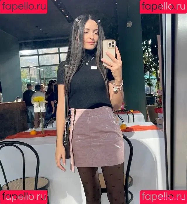 Kafkanya / danilacattani Onlyfans Photo Gallery 
