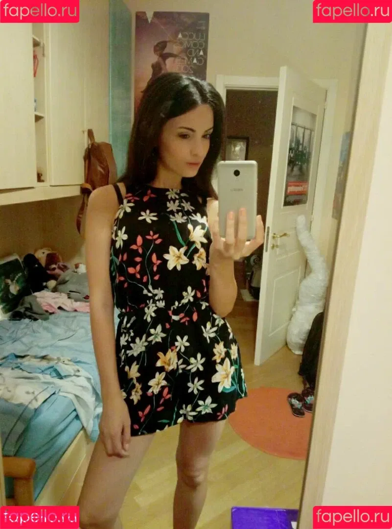 Kafkanya / danilacattani Onlyfans Photo Gallery 