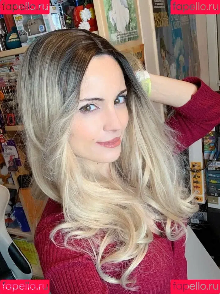 Kafkanya / danilacattani Onlyfans Photo Gallery 