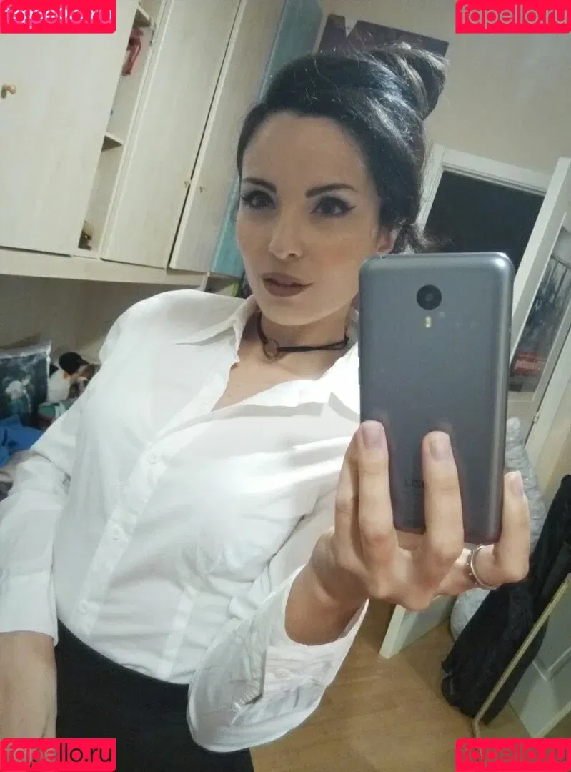 Kafkanya / danilacattani Onlyfans Photo Gallery 
