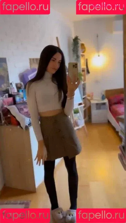Kafkanya / danilacattani Onlyfans Photo Gallery 