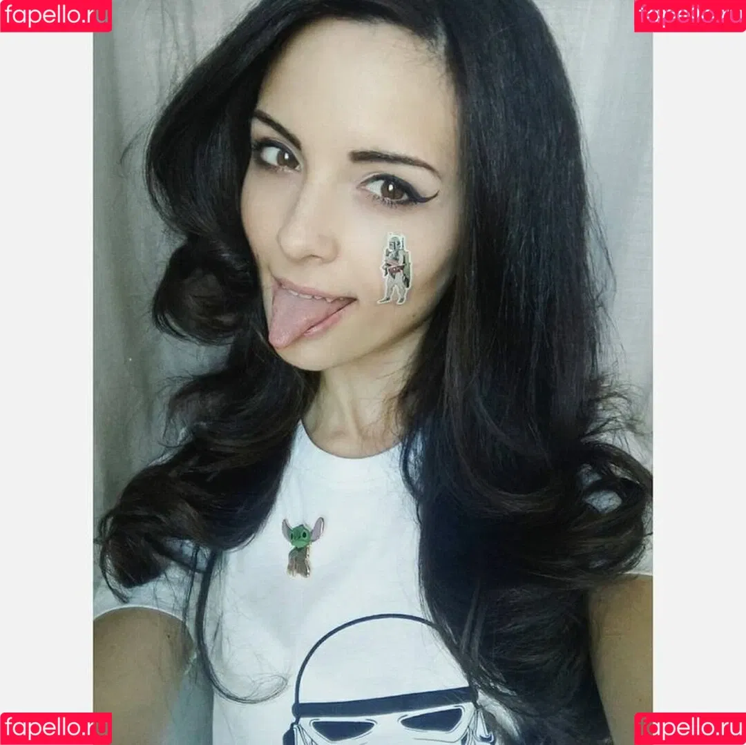 Kafkanya / danilacattani Onlyfans Photo Gallery 