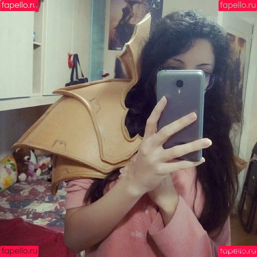 Kafkanya / danilacattani Onlyfans Photo Gallery 