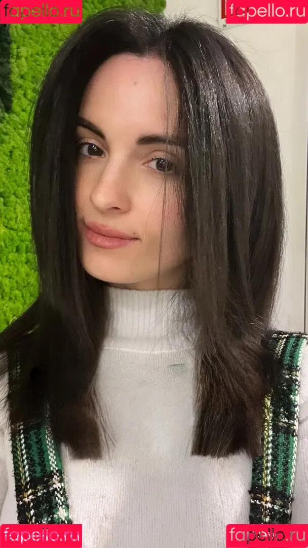 Kafkanya / danilacattani Onlyfans Photo Gallery 