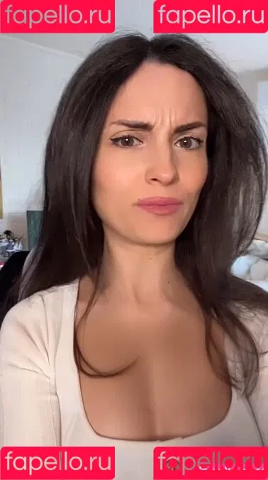 Kafkanya / danilacattani Onlyfans Photo Gallery 
