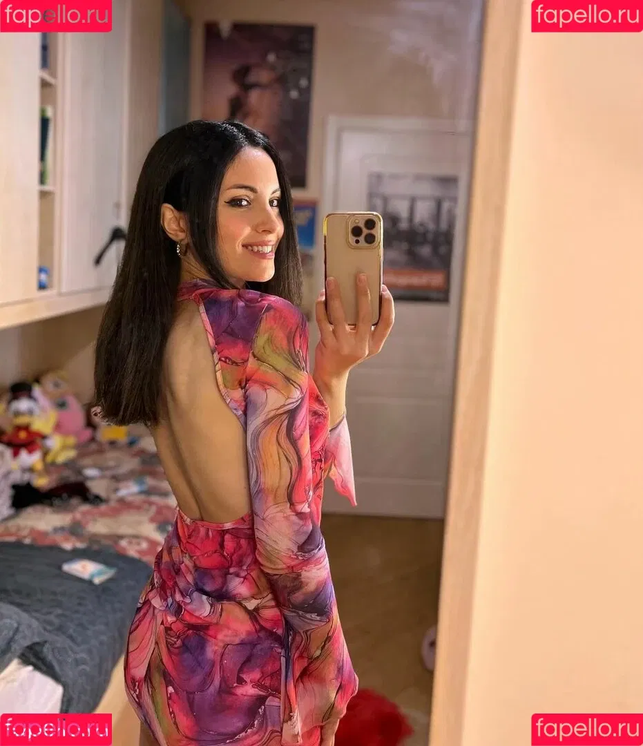 Kafkanya / danilacattani Onlyfans Photo Gallery 