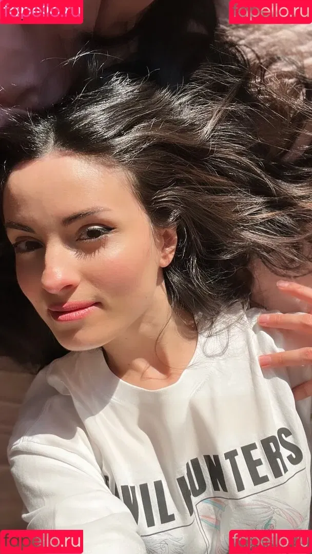 Kafkanya / danilacattani Onlyfans Photo Gallery 