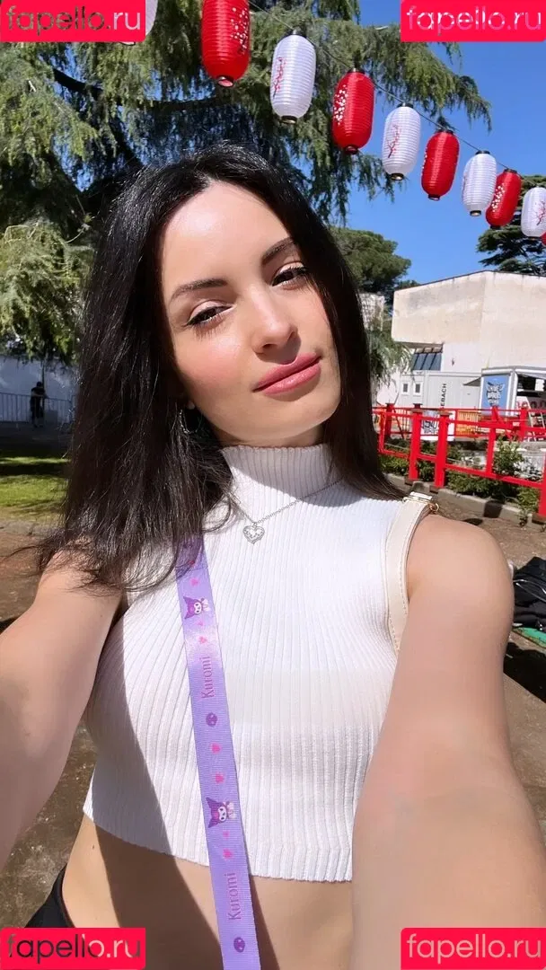 Kafkanya / danilacattani Onlyfans Photo Gallery 