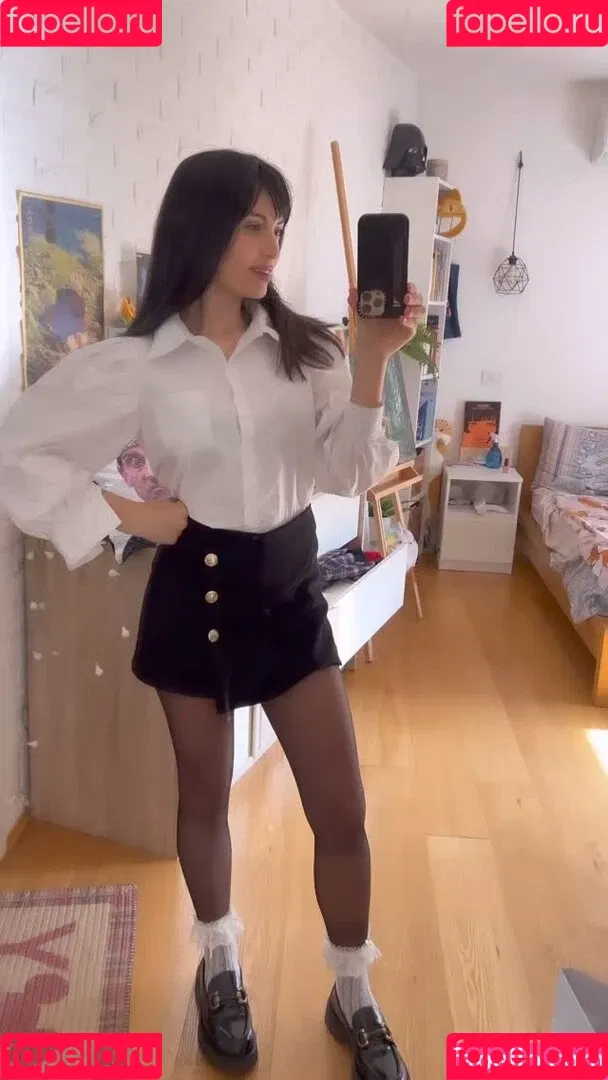 Kafkanya / danilacattani Onlyfans Photo Gallery 