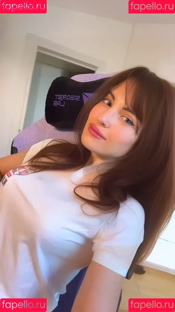 Kafkanya / danilacattani Onlyfans Photo Gallery 