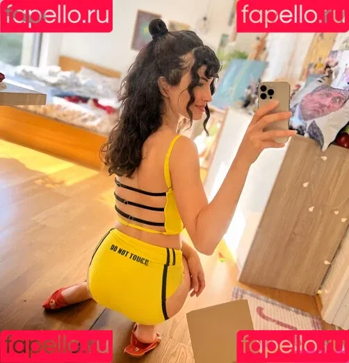 Kafkanya / danilacattani Onlyfans Photo Gallery 