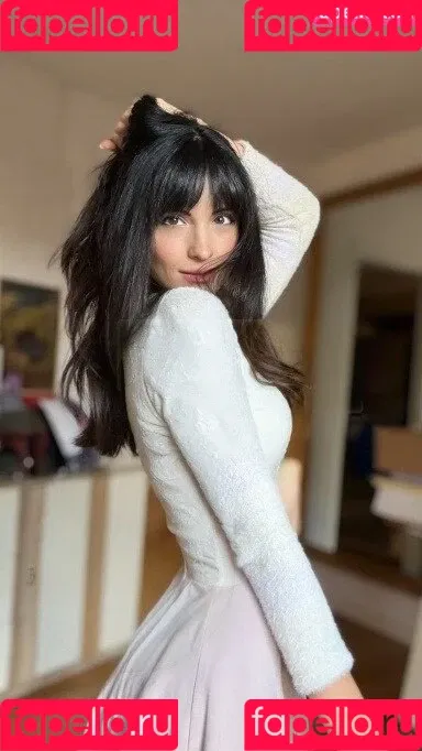 Kafkanya / danilacattani Onlyfans Photo Gallery 