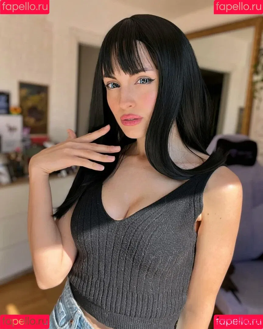 Kafkanya / danilacattani Onlyfans Photo Gallery 