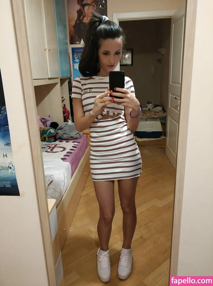 Kafkanya / danilacattani Onlyfans Photo Gallery 