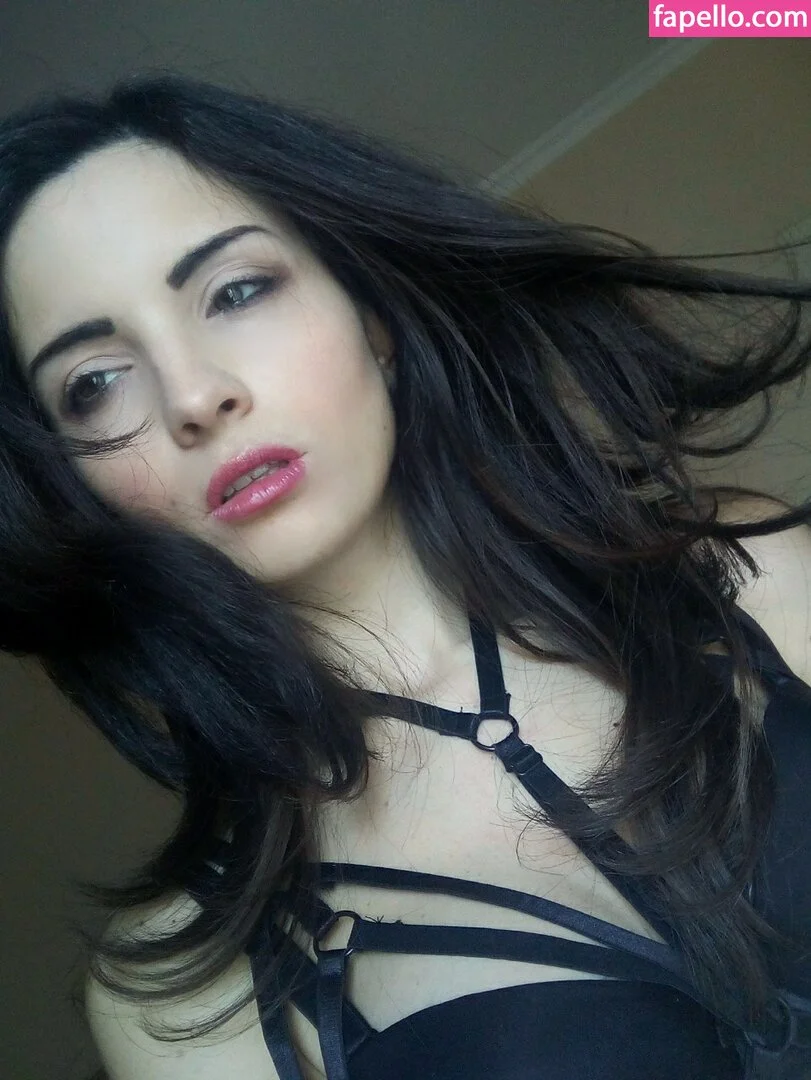 Kafkanya / danilacattani Onlyfans Photo Gallery 