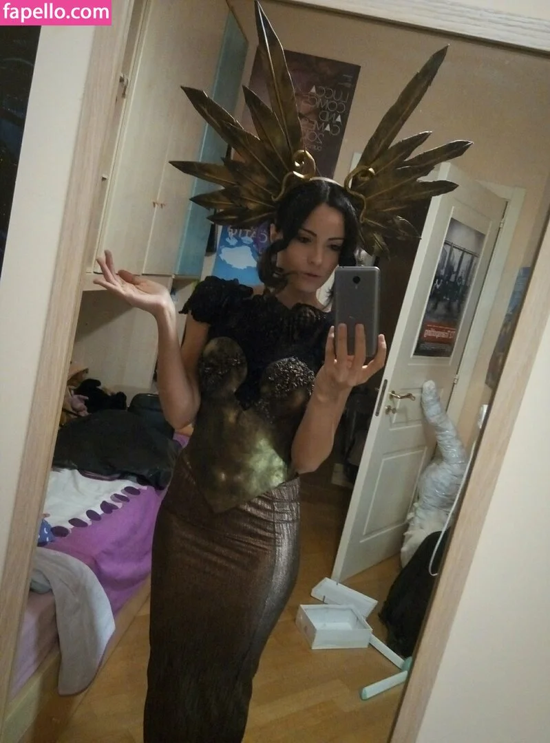 Kafkanya / danilacattani Onlyfans Photo Gallery 