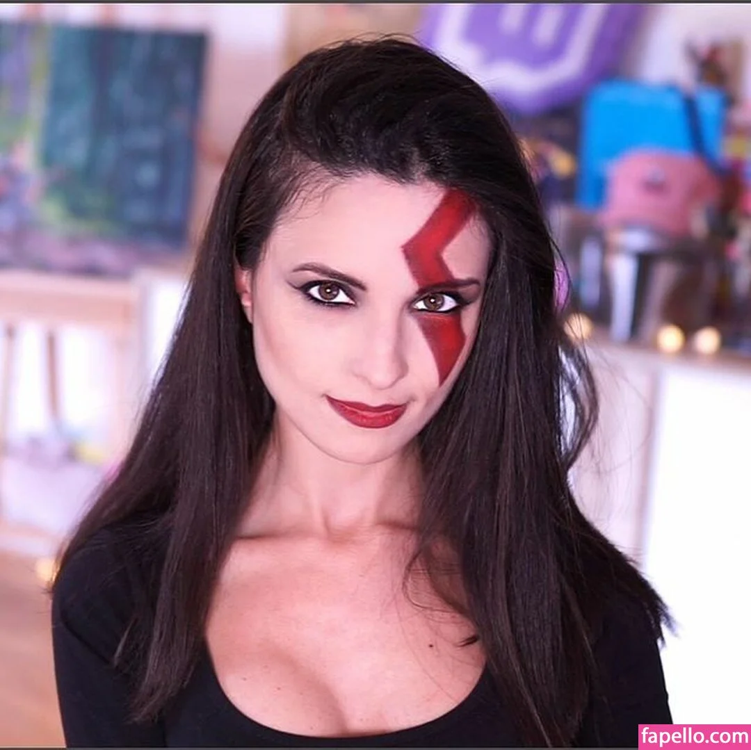 Kafkanya / danilacattani Onlyfans Photo Gallery 