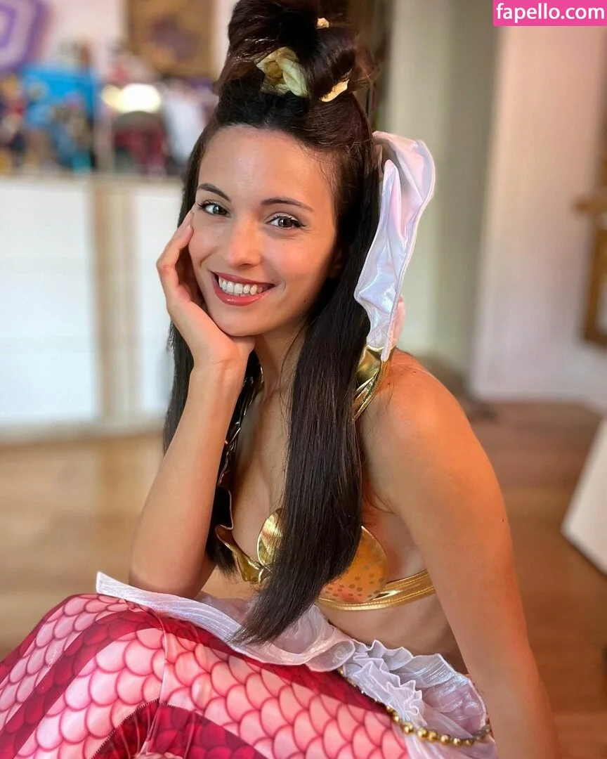 Kafkanya / danilacattani Onlyfans Photo Gallery 