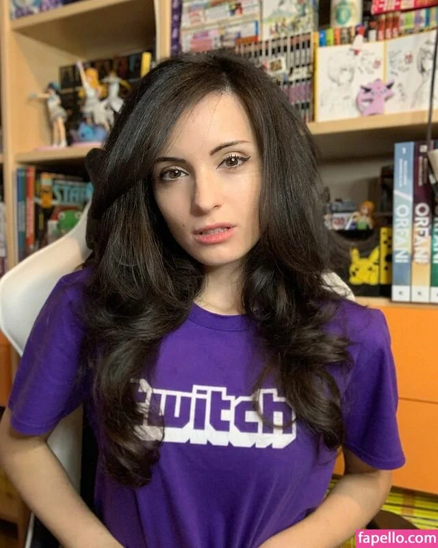 Kafkanya / danilacattani Onlyfans Photo Gallery 