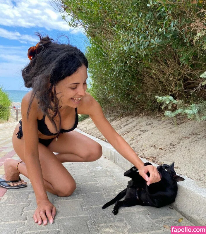 Kafkanya / danilacattani Onlyfans Photo Gallery 