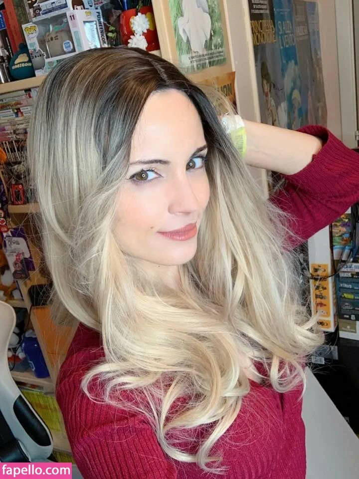 Kafkanya / danilacattani Onlyfans Photo Gallery 