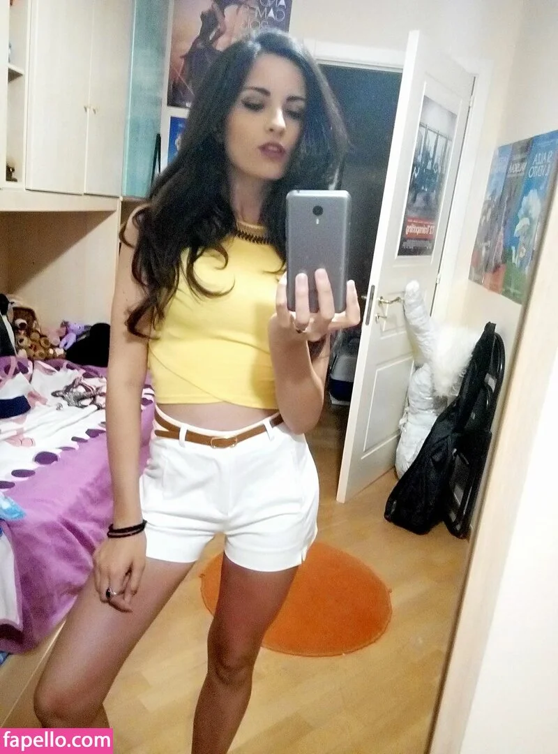 Kafkanya / danilacattani Onlyfans Photo Gallery 