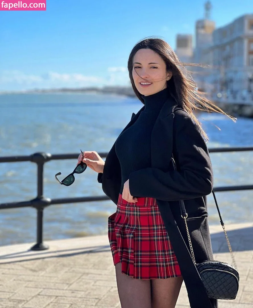 Kafkanya / danilacattani Onlyfans Photo Gallery 