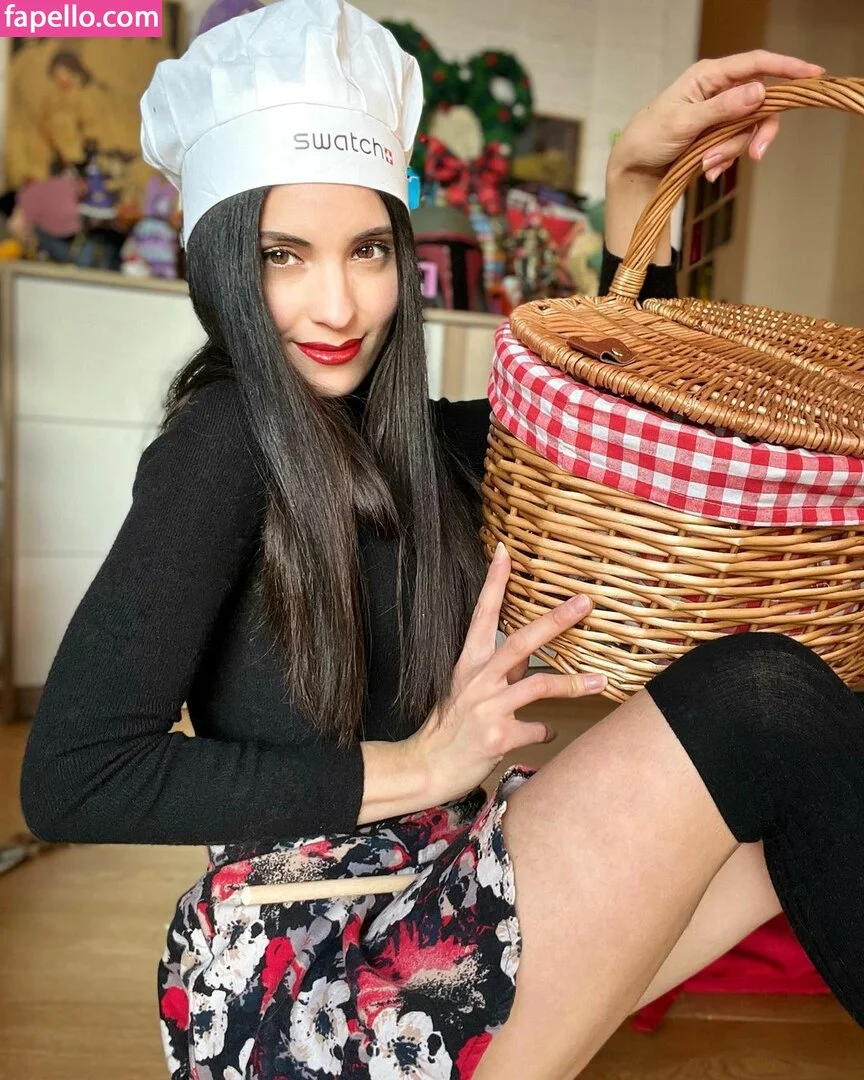 Kafkanya / danilacattani Onlyfans Photo Gallery 