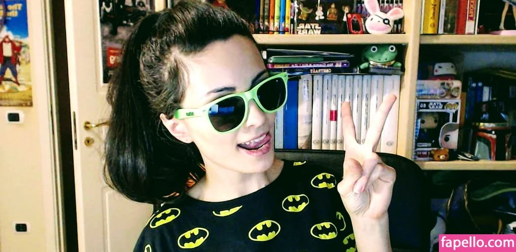 Kafkanya / danilacattani Onlyfans Photo Gallery 