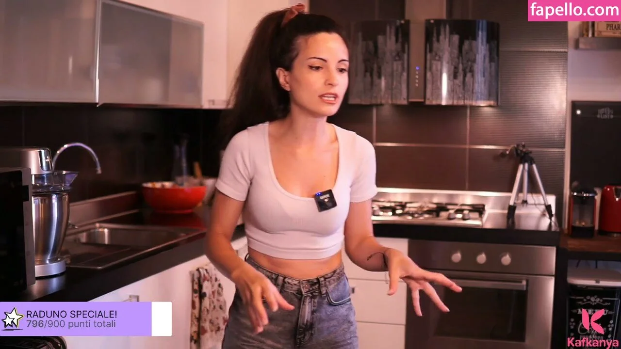 Kafkanya / danilacattani Onlyfans Photo Gallery 