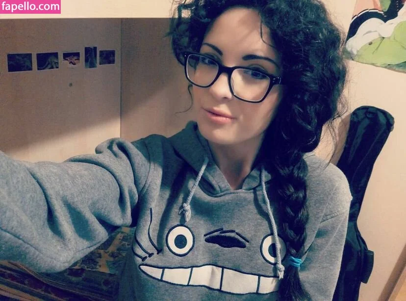 Kafkanya / danilacattani Onlyfans Photo Gallery 