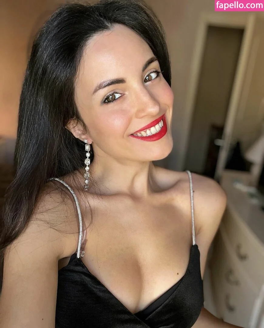 Kafkanya / danilacattani Onlyfans Photo Gallery 