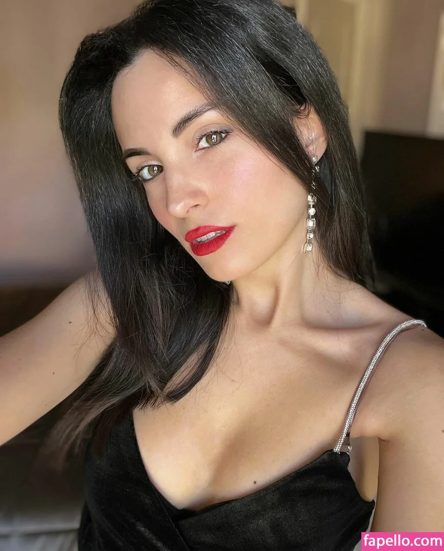 Kafkanya / danilacattani Onlyfans Photo Gallery 