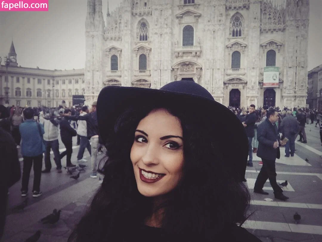 Kafkanya / danilacattani Onlyfans Photo Gallery 