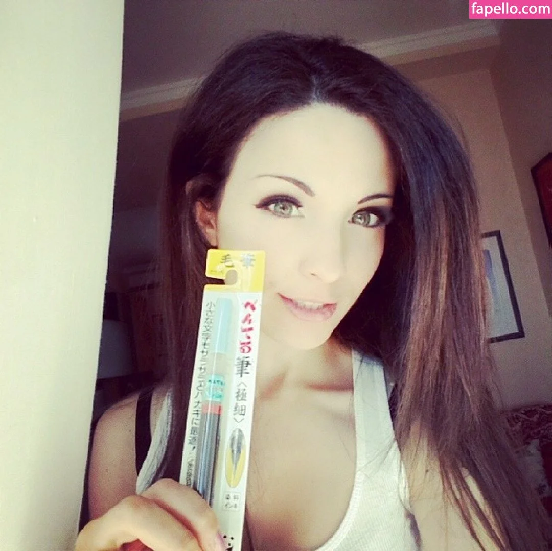 Kafkanya / danilacattani Onlyfans Photo Gallery 