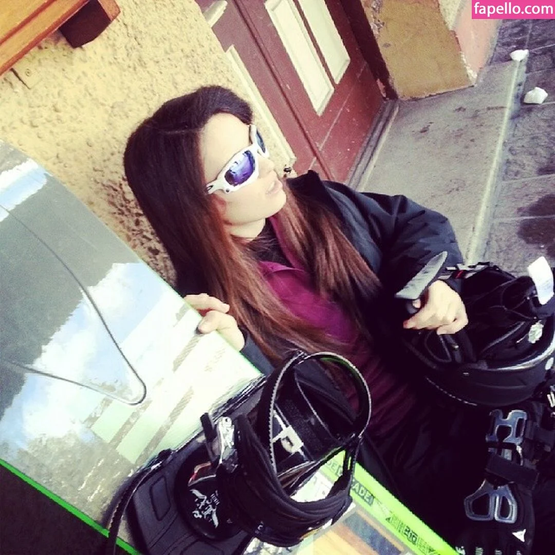 Kafkanya / danilacattani Onlyfans Photo Gallery 