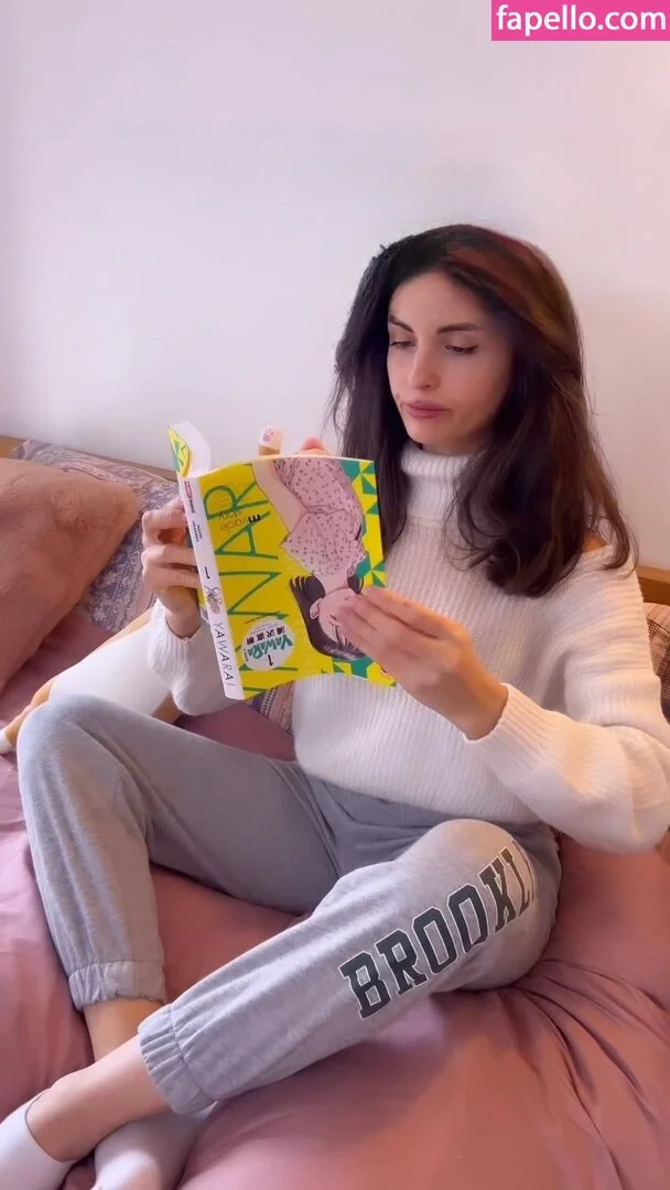 Kafkanya / danilacattani Onlyfans Photo Gallery 