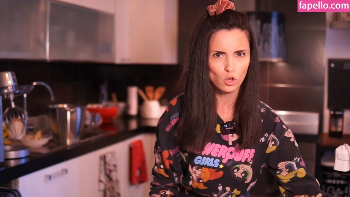 Kafkanya / danilacattani Onlyfans Photo Gallery 