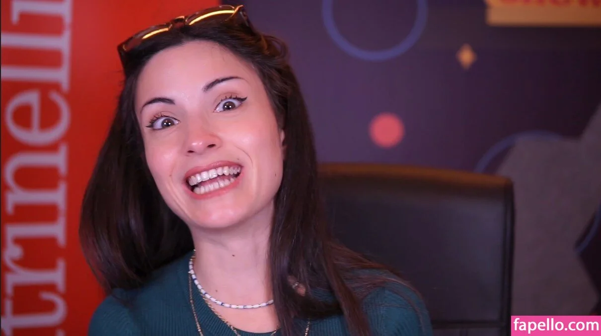 Kafkanya / danilacattani Onlyfans Photo Gallery 