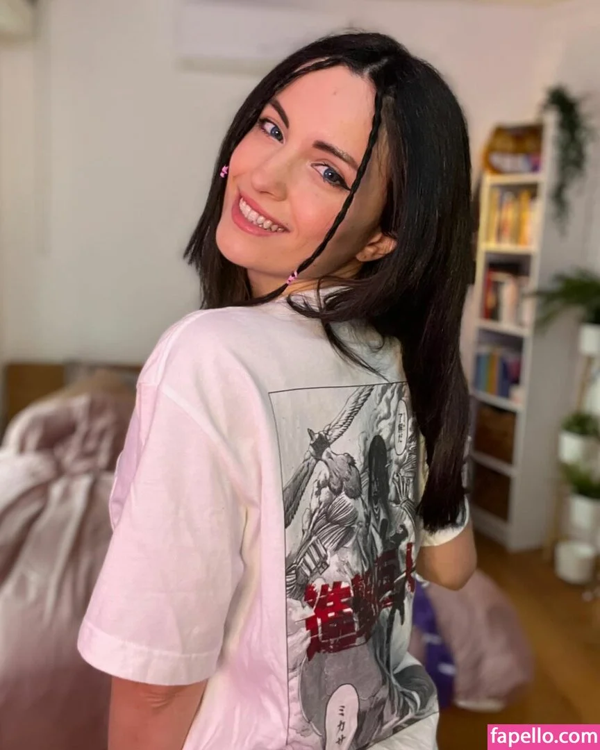 Kafkanya / danilacattani Onlyfans Photo Gallery 