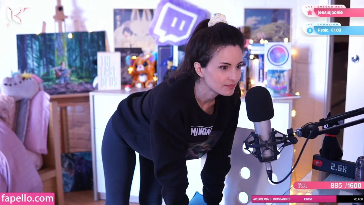 Kafkanya / danilacattani Onlyfans Photo Gallery 